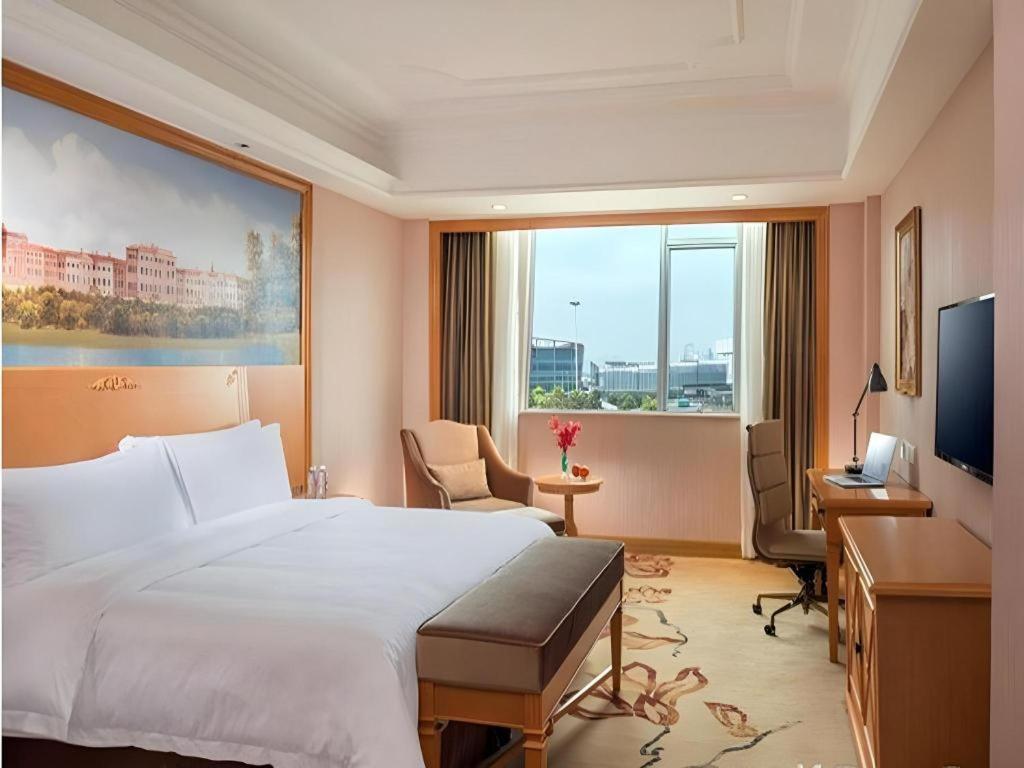 Vienna Hotel Tianjin Guizhou Road Branch Eksteriør billede